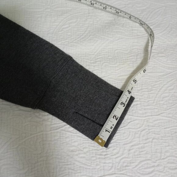 ATHLETA GRAY LONG SLEEVE SOFT COASTER LUXE V-NECK SWEATSHIRT Sz XL, WOMEN'S - Picture 9 of 13